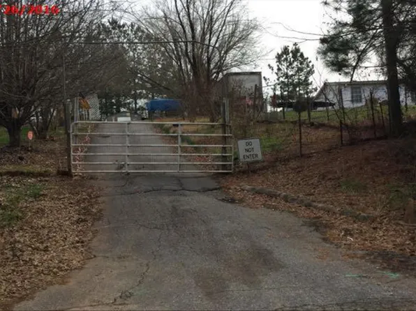 2907 S McDuffie Street Ext, Anderson, SC 29624