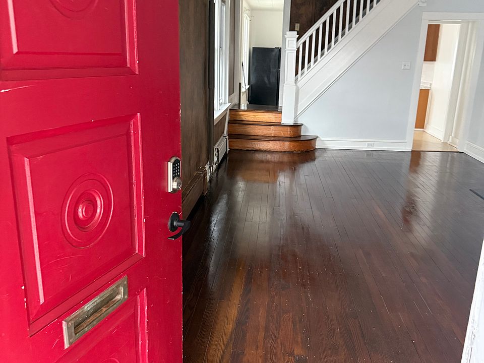 1st image of 2406 Noble St