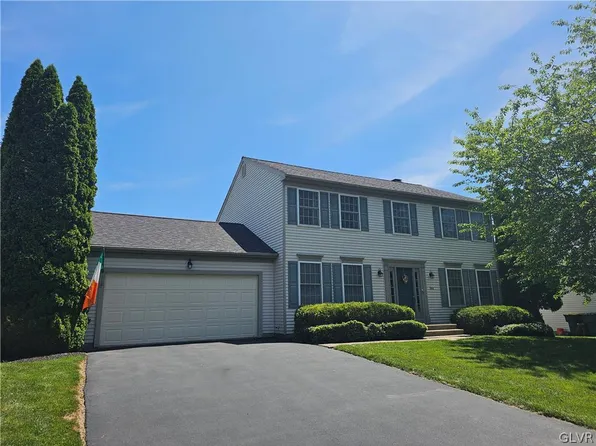 144 Grandview Dr, Easton, PA 18045