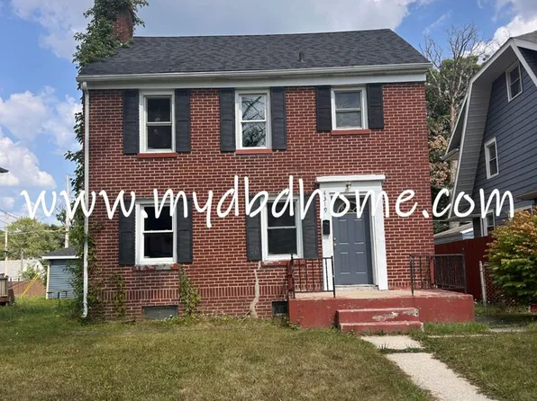 4319 S Park Dr, Fort Wayne, IN 46806