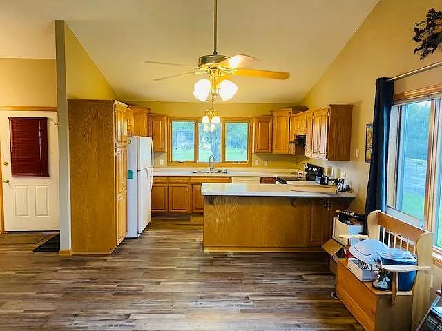 Wide open floorplan
