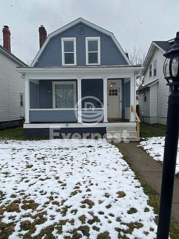 1681 Manchester Ave photo 1