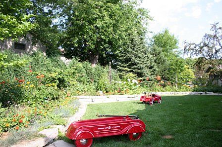 Extensive landscaping