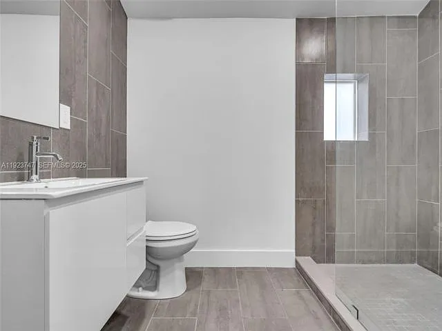 648 South Dr — Photo 15