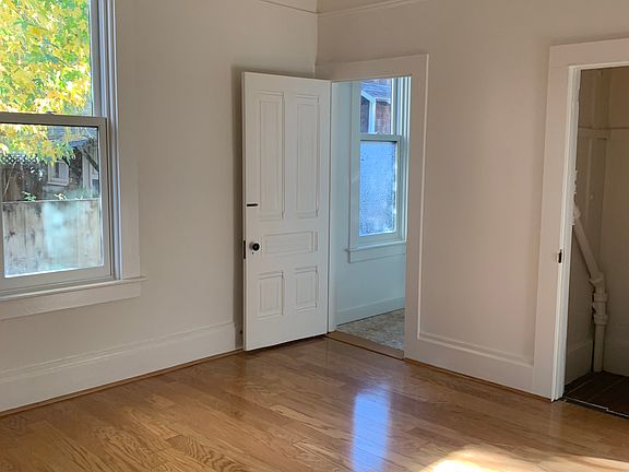 2nd image of 426 Pennsylvania Ave APT B