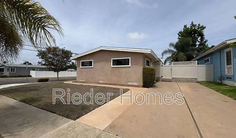 3405 Afton Rd — Photo 3