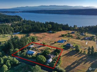 4630 Upper Harbor Dr, Freeland, WA 98249