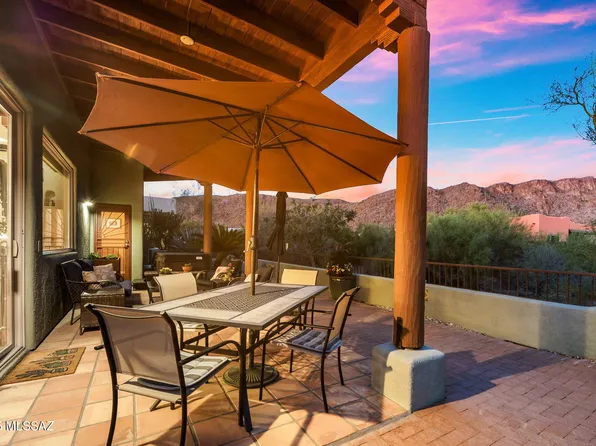 2061 S Triangle X Ln, Tucson, AZ 85713