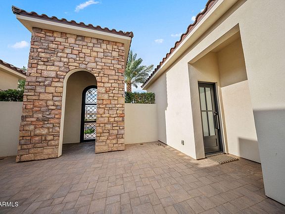 5th image of 18203 W SOLANO Court