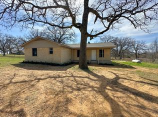 1045 Hcr 2124 Loop, Whitney, TX 76692