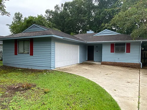 612 Independence Dr Photo 1