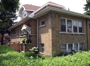 3944 Vernon Ave, Brookfield, IL 60513