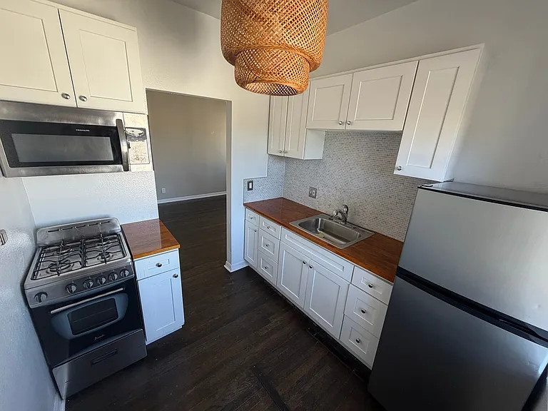 Beachwood Tower — Photo 6