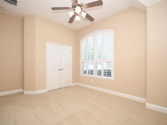 5th image of 5803 Oakdale Mdws