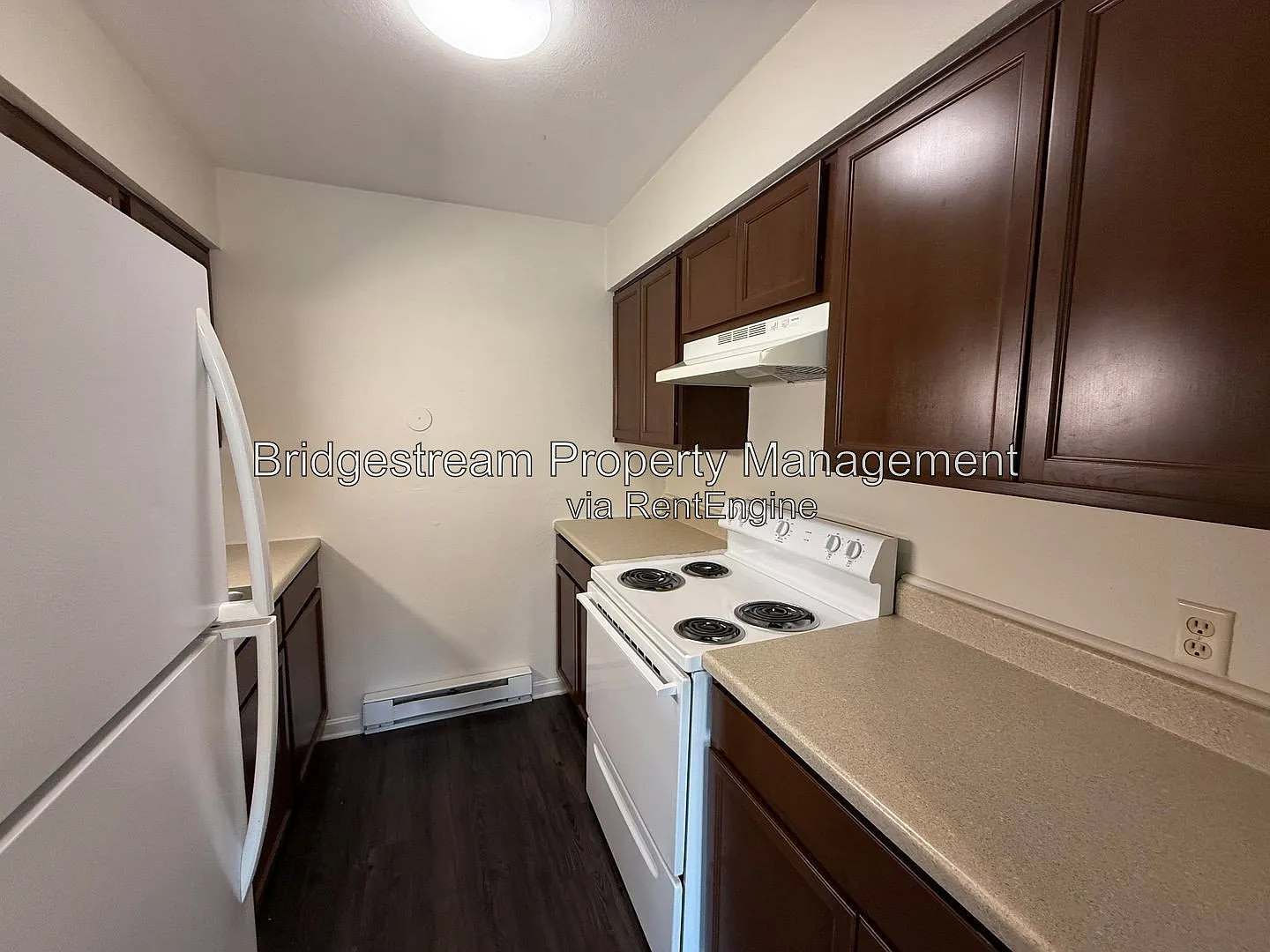 2 bed, 1.0 bath, 870 sqft, $895 — Photo 4