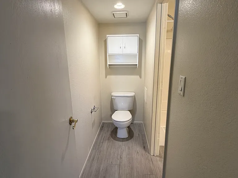2040 S Longmore Ave #28 — Photo 16
