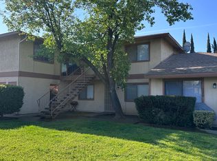 3372 R St, Merced, CA 95348