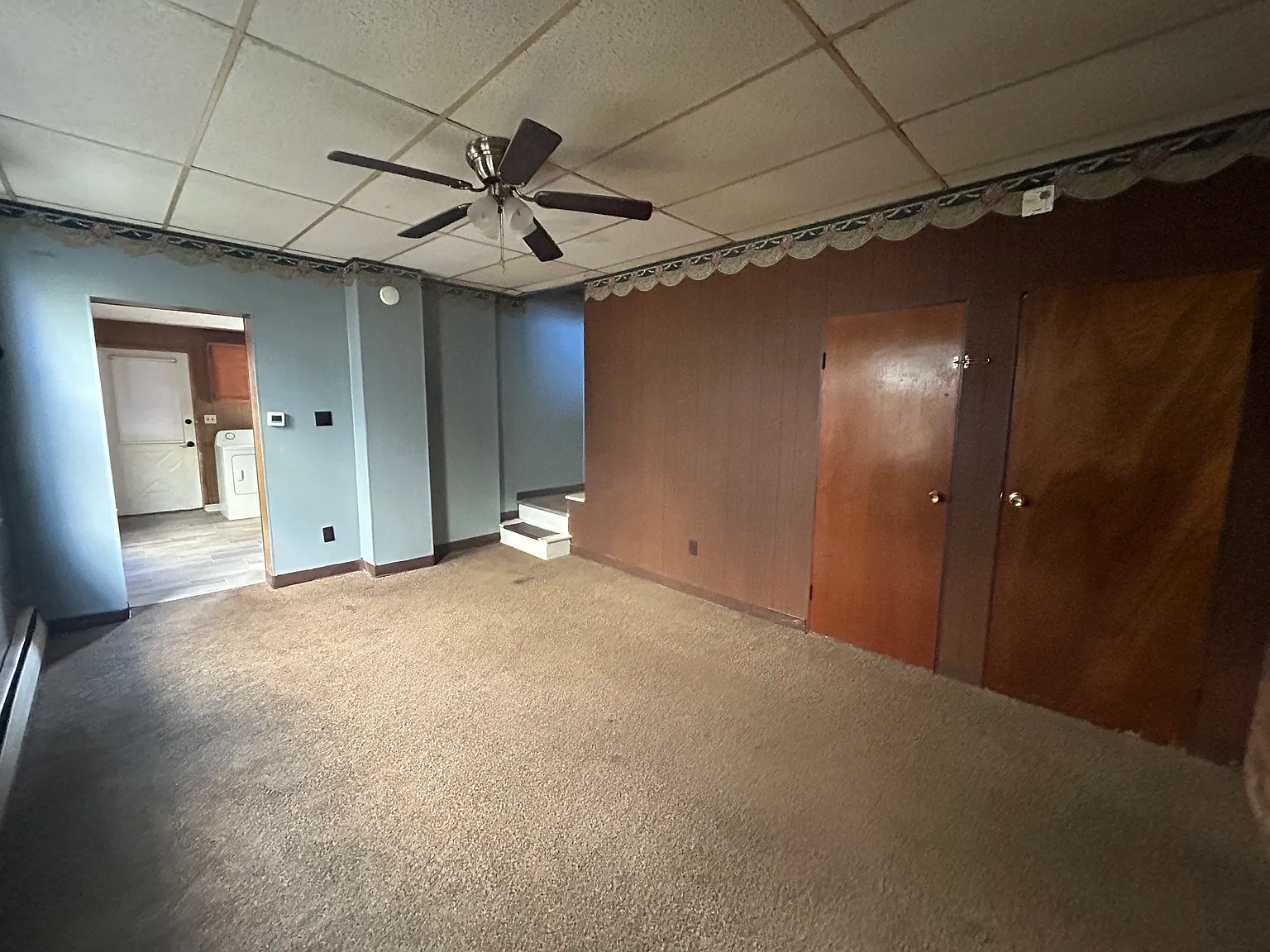 3 bed, 1302 sqft, $1,800 — Photo 2