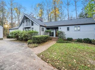 8410 Knollwood Cir, Charlotte, NC 28213