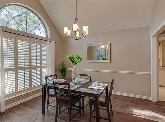 5th image of 7336 Holiday Ln
