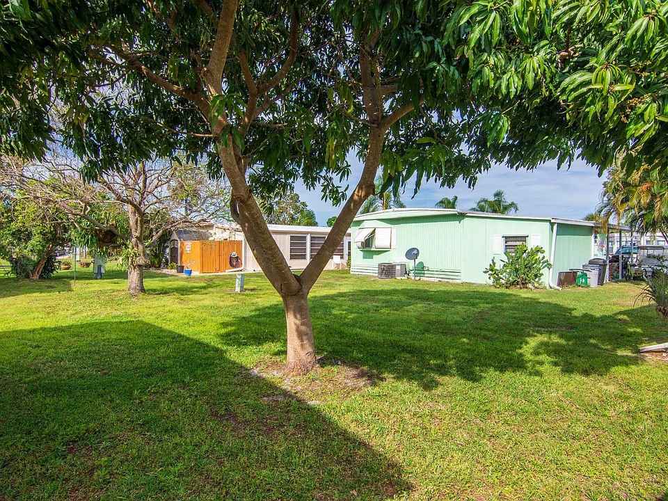 1st image of 9 La Costa Lane
