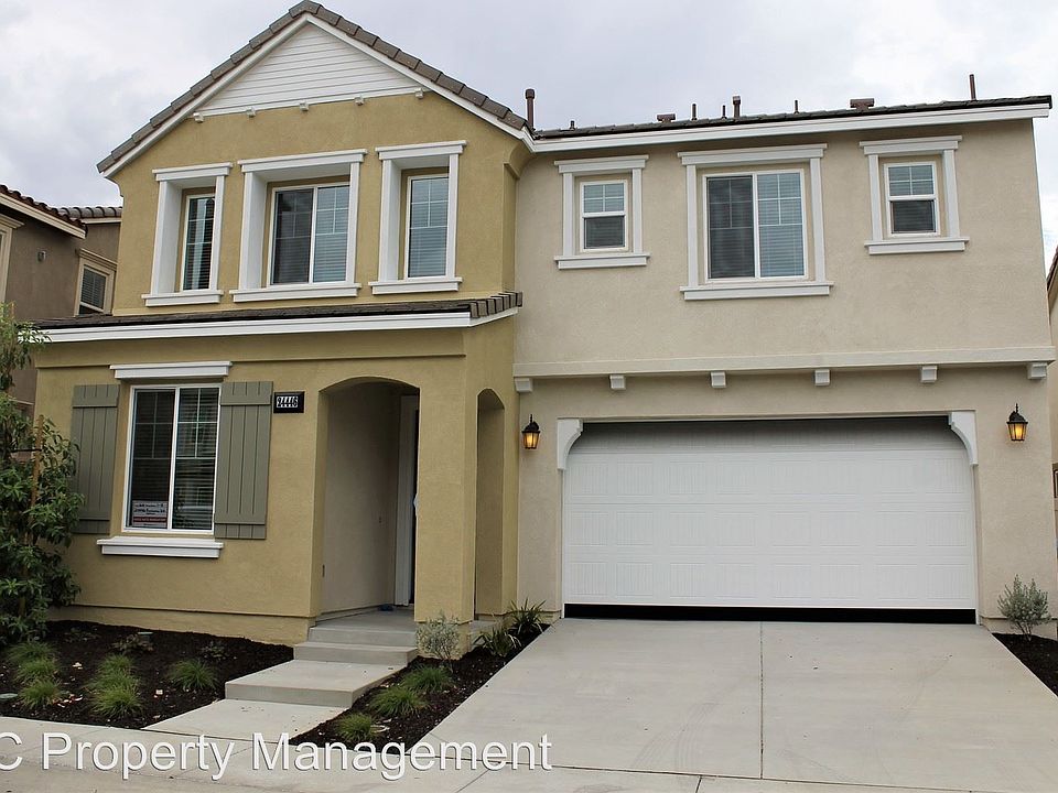 1st image of 24446 Poinsettia Dr
