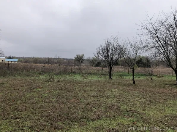 10932 S 429th West Ave, Bristow, OK 74010