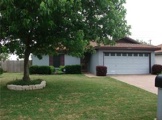 1224 Nelson Pl, Burleson, TX 76028