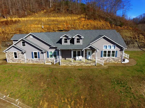 2014 State Route 825, Hagerhill, KY 41222