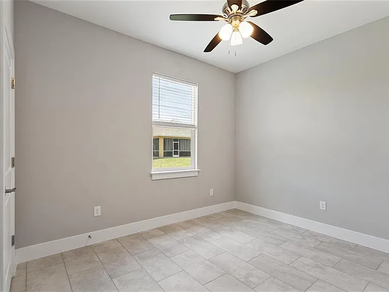 1288 Koltenborn Rd — Photo 23