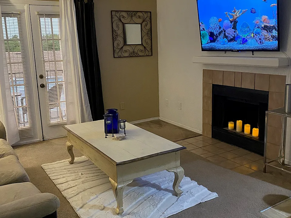2550 N Alafaya Trl
