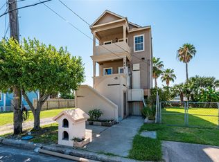 411 29th St, Galveston, TX 77550