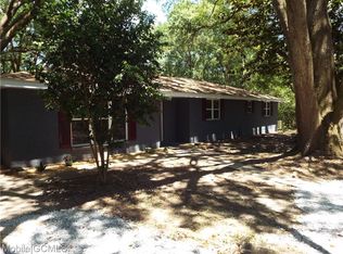 7030 Hampton Rd, Irvington, AL 36544
