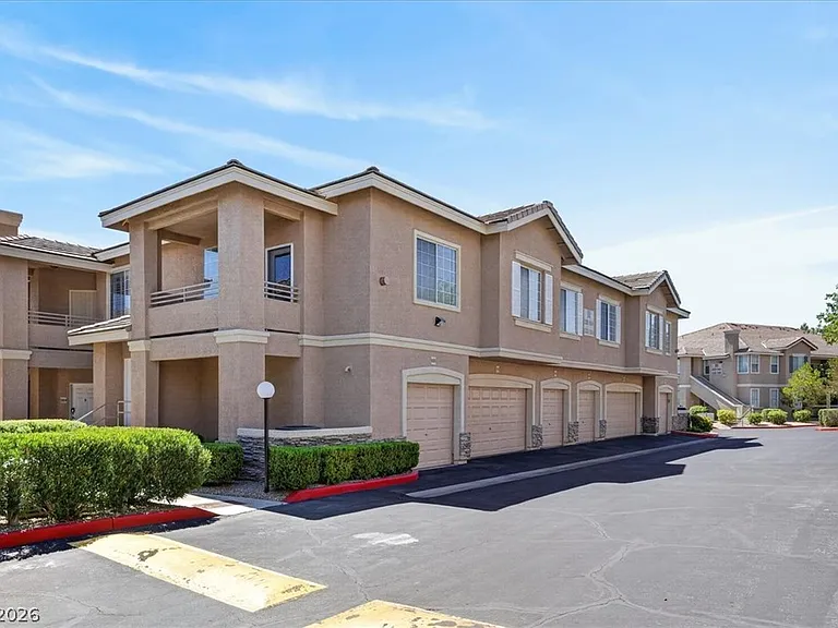 9901 Trailwood Dr #1103 — Photo 2