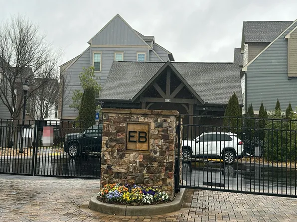 1058 Kirkland Cir, Smyrna, GA 30080