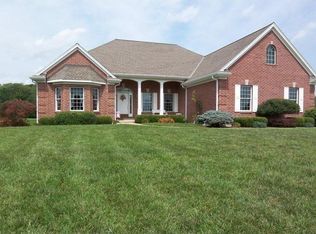 3382 Spy Glass Dr, Hamilton, OH 45013