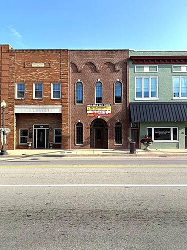 103 W Main St Photo 1