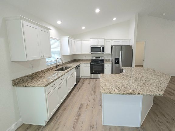4th image of 8440 SW 135th Street Rd