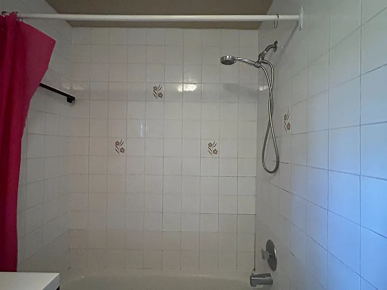 137 Denison Ave #A — Photo 8