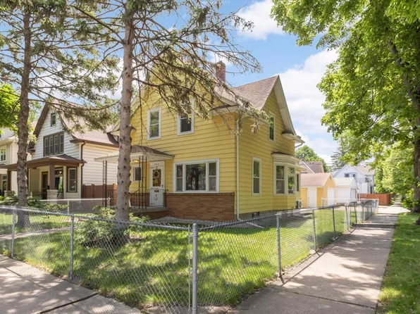 742 Hawthorne Ave E, Saint Paul, MN 55106