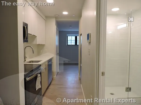 10 Soden St #8, Cambridge, MA 02139