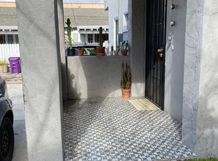 729 E 5th St, Long Beach, CA 90802
