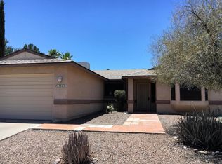 5941 N Belbrook Dr, Tucson, AZ 85741