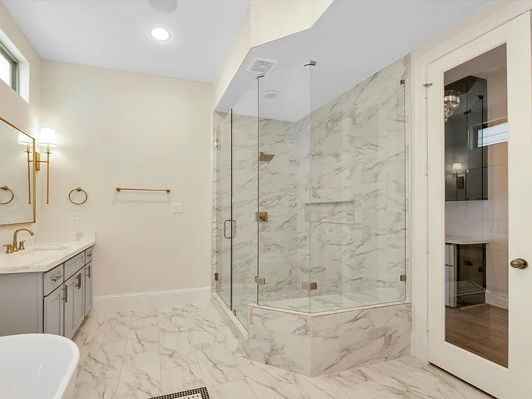 540 W 26th St #A — Photo 26