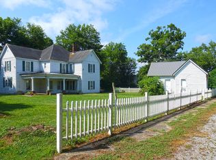 112 Main St, Strawberry Plains, TN 37871