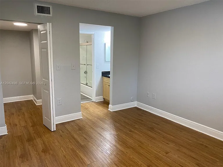 9981 Nob Hill Ct #9981 — Photo 9