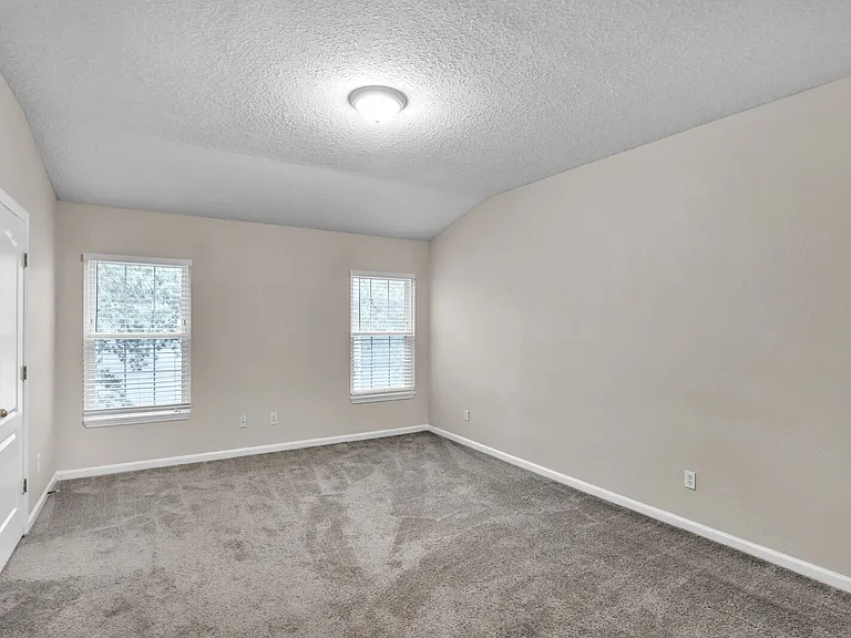 1692 Biscayne Bay Cir — Photo 11