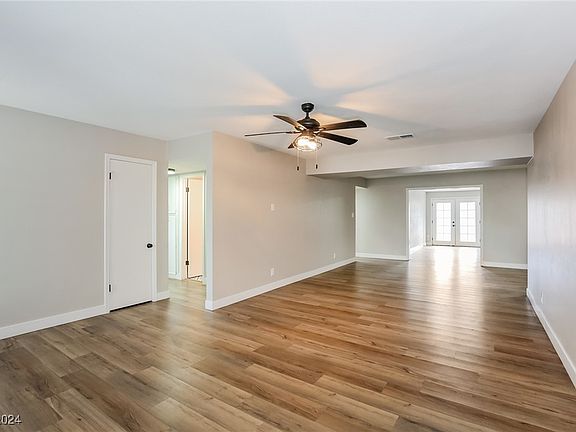 5th image of 6501 Aberdeen Ln