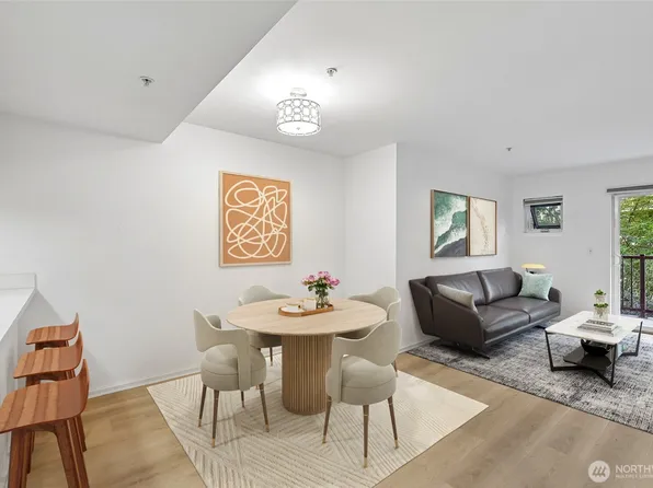 12345 Roosevelt Way NE #306, Seattle, WA 98125