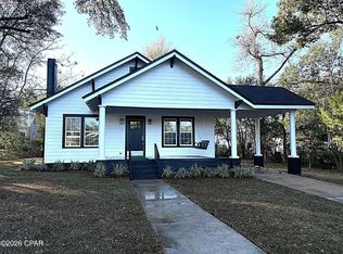 2995 Russ St, Marianna, FL 32446